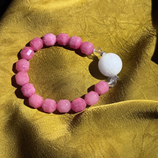 Pink Rose - Good Matchmaking Luck Natural Pink Agate and Crystal Single-Strand Bracelet - Free Shipping to USA & Japan - Relationship Building & Noble Person Attracting Crystal Bracelet