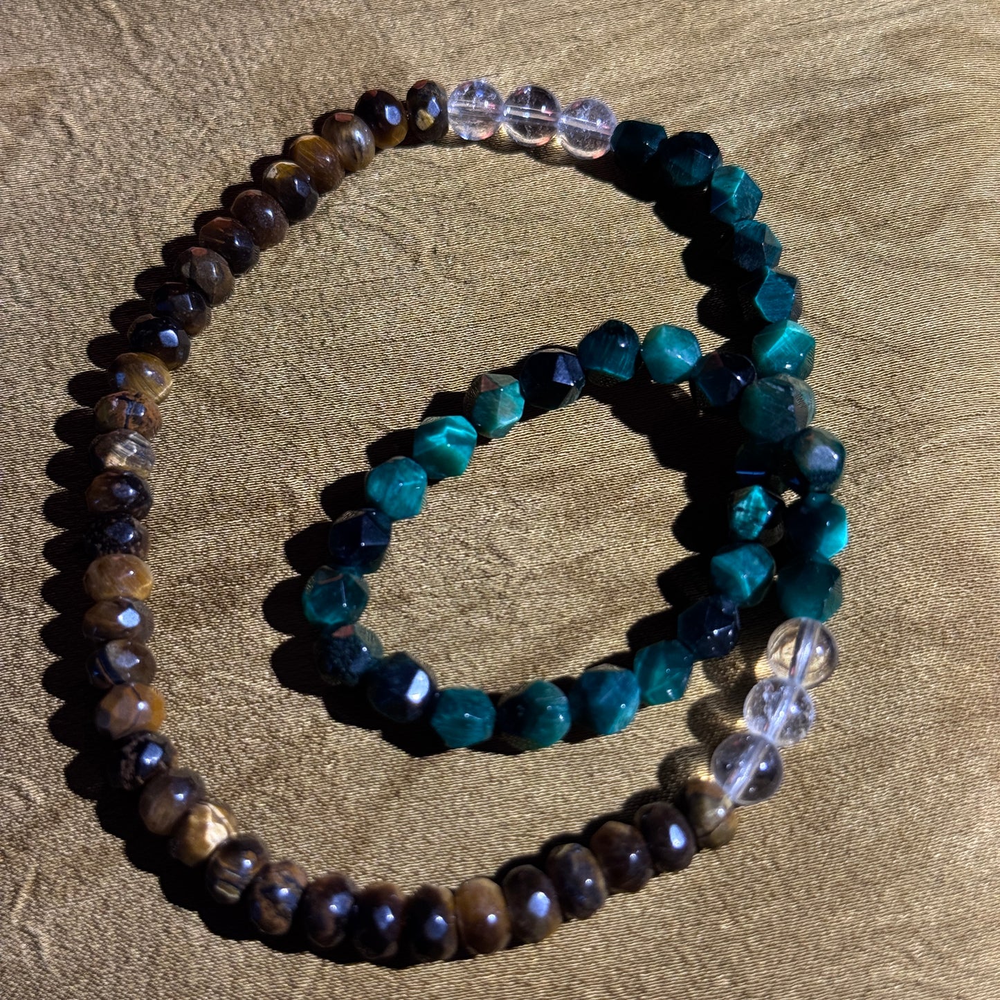 Ink Green Gold Luster Double-Wheel Cut Money-Drawing Natural Tiger's Eye/Green Tiger's Eye Double-Wheel Bracelet. Free shipping to USA and Japan. Five Elements Money Drawing/Business Luck Improvement Crystal Bracelet.