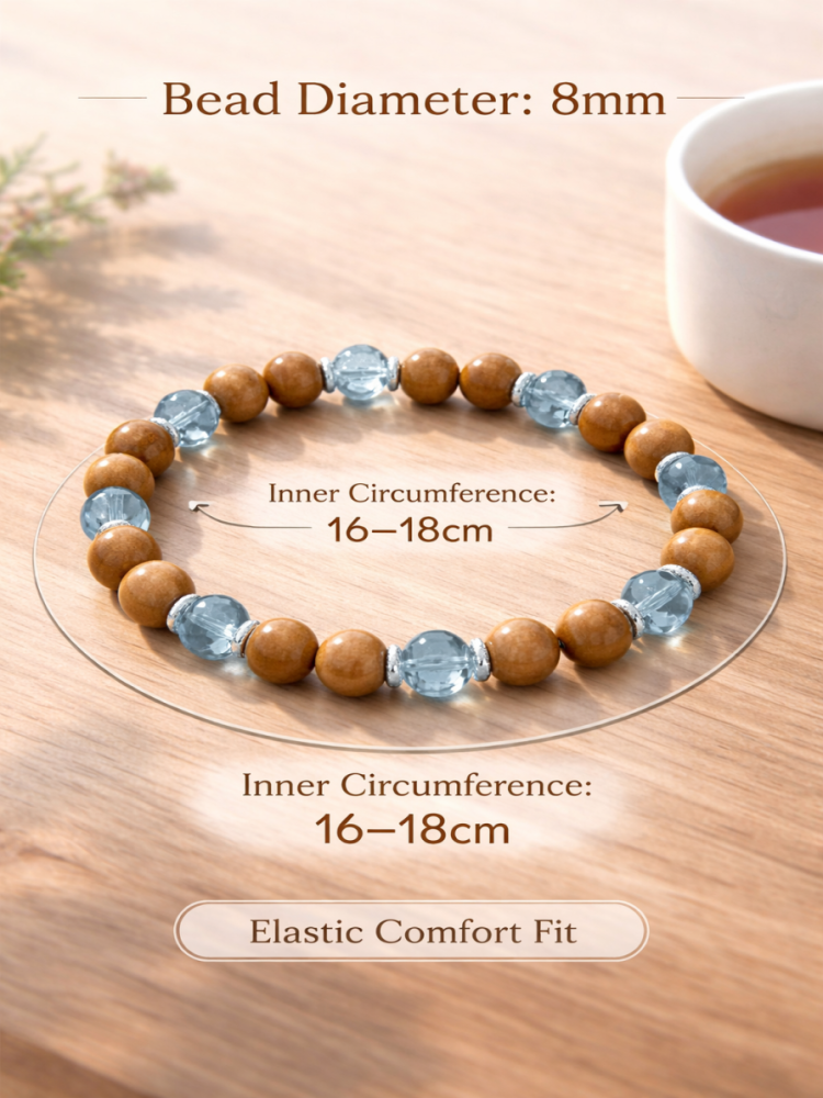 「檀の香りと青の輝き」サンダルウッド×ブルークリスタルブレスレット.#サンダルウッドブレスレット #ブルークリスタルブレスレット #禅風アクセサリー #パワーストーンブレスレット #心を癒すアクセ #通勤アクセ #ラグジュアリーアクセ #天然石アクセ #東洋風アクセ #ギフトにおすすめ