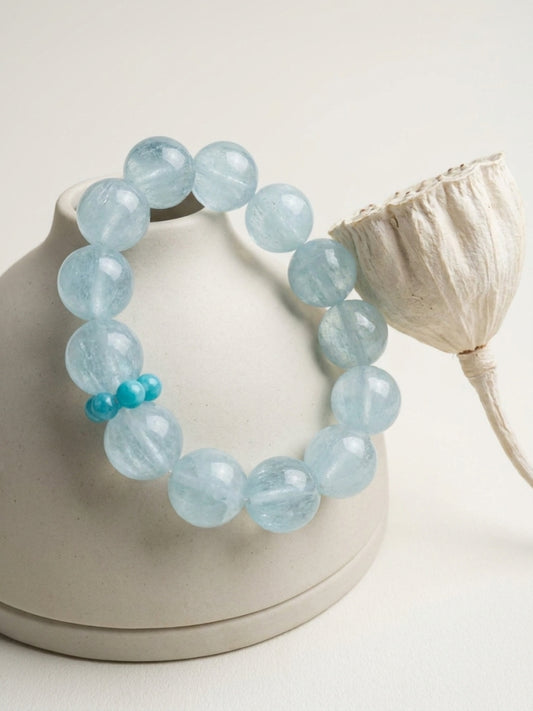 "Transparent Ice Sea" Calcite x Aquamarine Bracelet